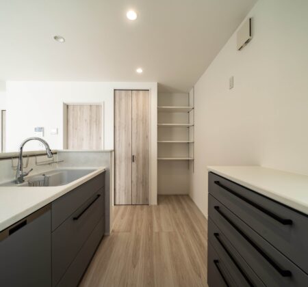 造作カウンター・棚86